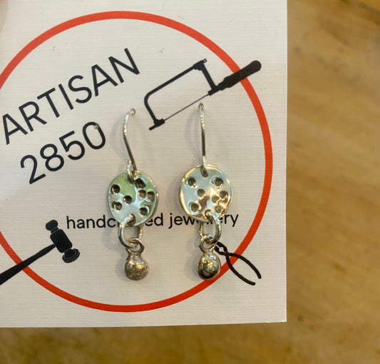 Artisan 2850 - " Spotty Drops" Earrings
