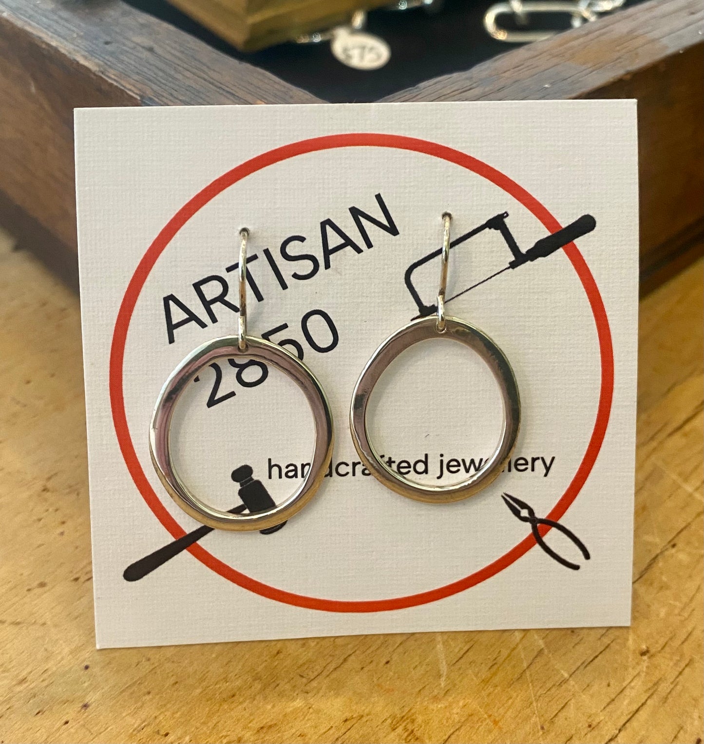 Artisan 2850 - " Loopy Loo" Earrings