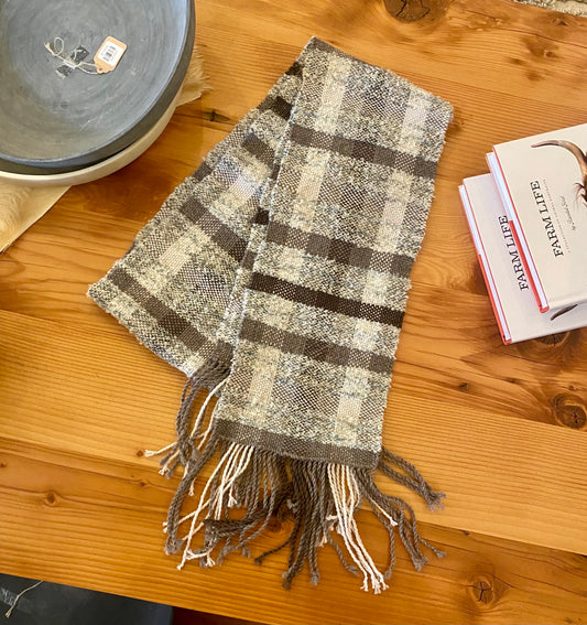 Calanas Mudgee - Hand Knitted Scarf #40