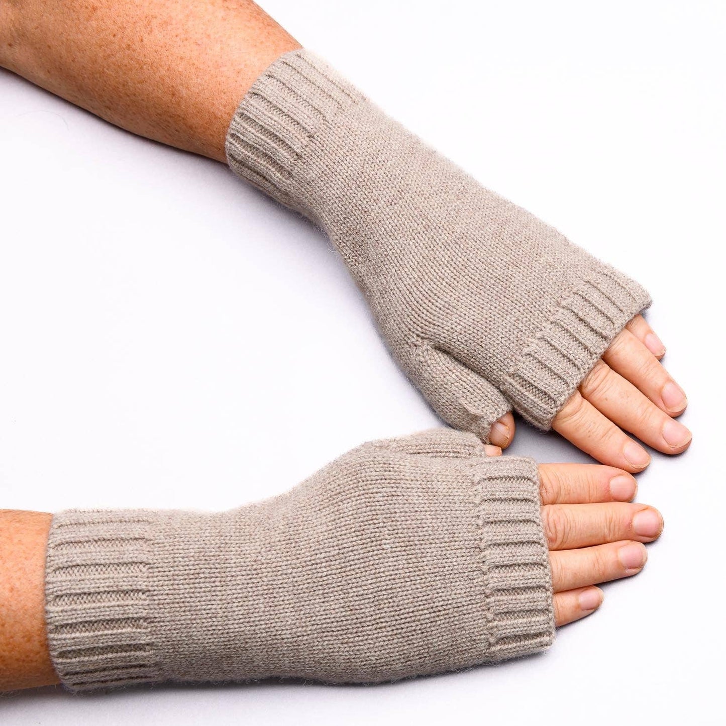Hands UP!  Rib and Jersey Pure Merino Wool Fingerless Glove, Jett Black