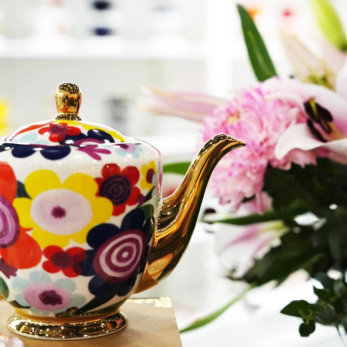 LyndalT - Flourish Teapot
