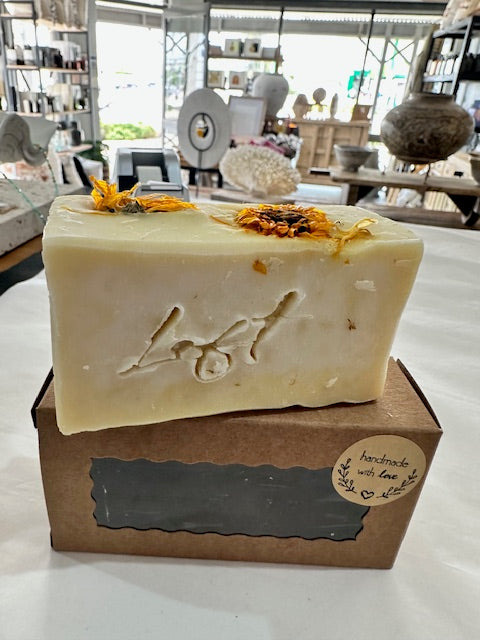 LOFT Mudgee Lemon  Boxed Soap