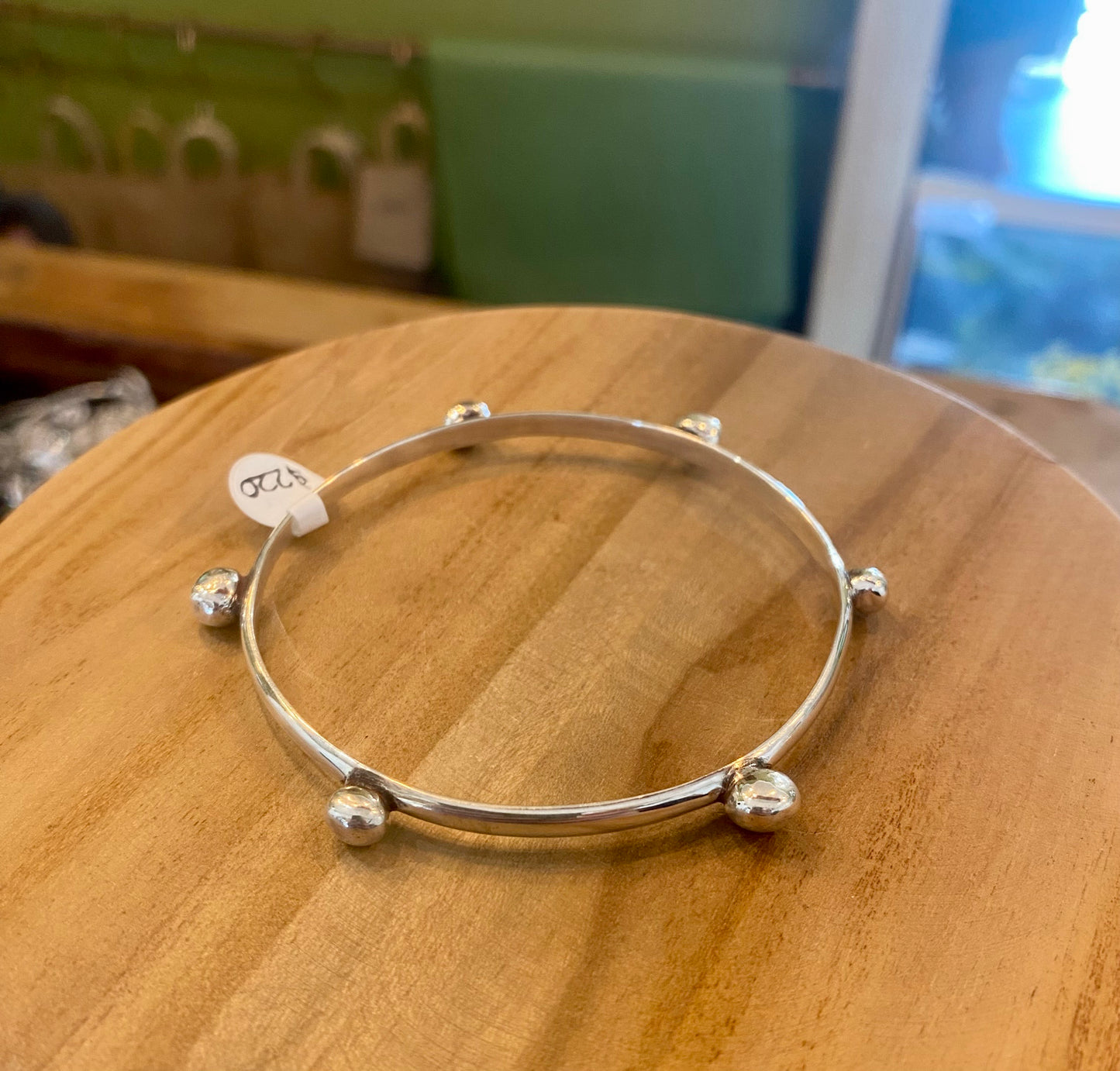 Artisan 2850 - Spotted Bangle