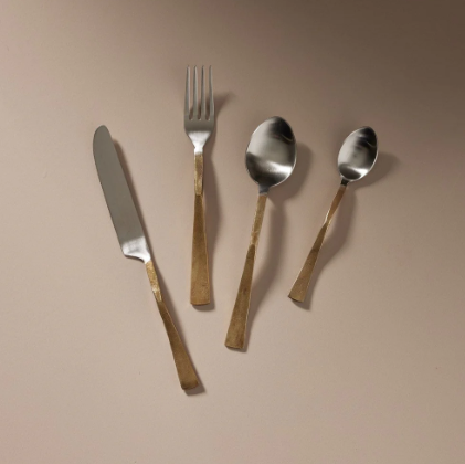 Virtu 4 piece cutlery set