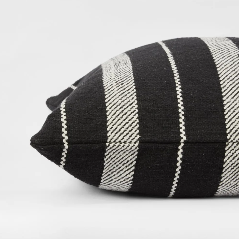 Malik Cushion