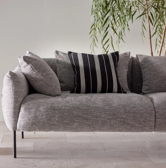 Malik Cushion
