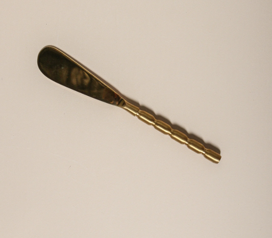 Form Spread Knife